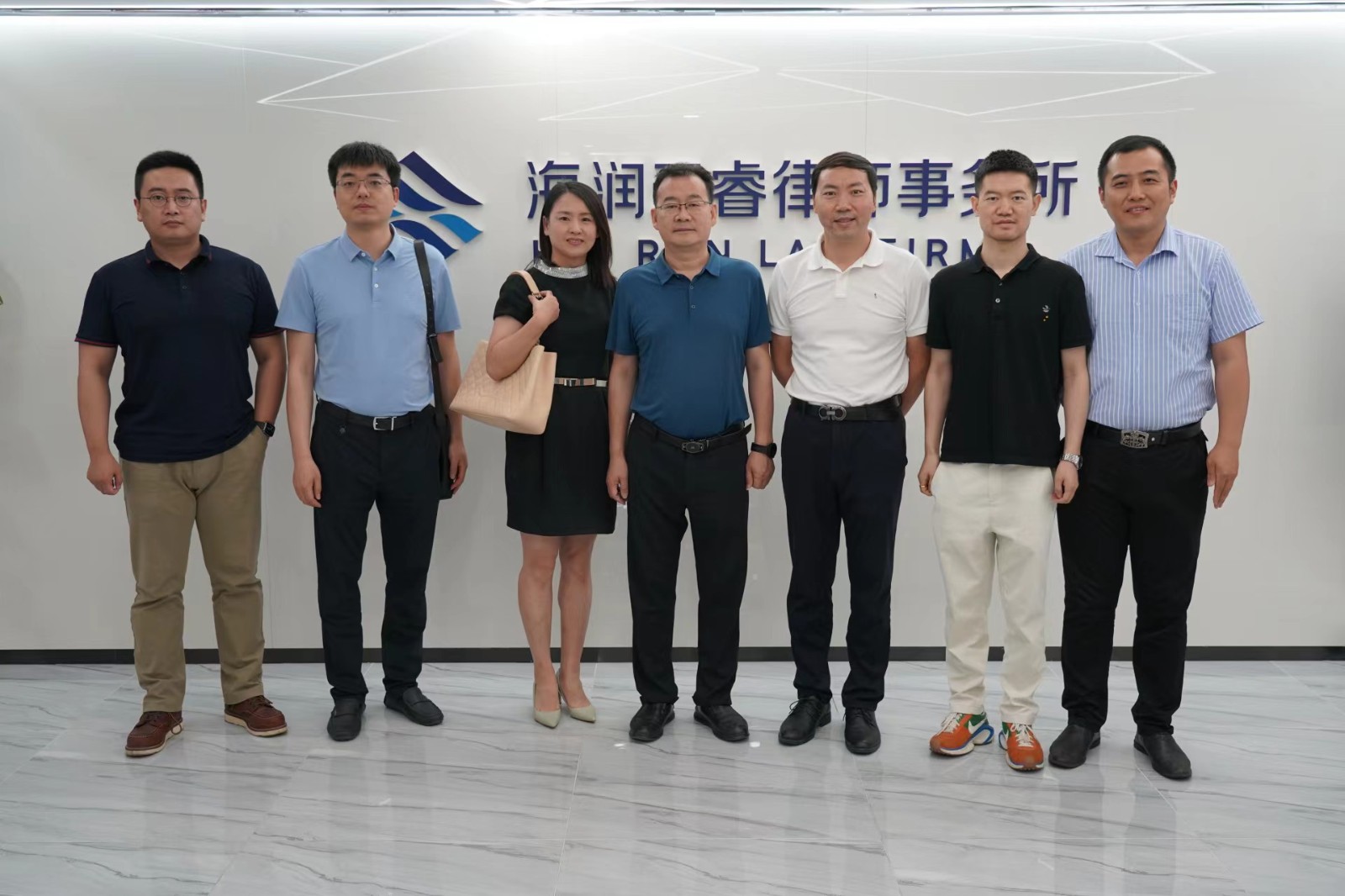 62b825b201be3.jpg